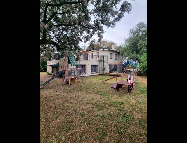 19 BEDROOM HOUSE FOR SALE IN NORTON'S HOME ESTATE